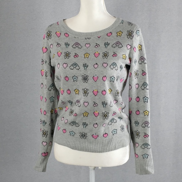 Saks Fifth Avenue Video Game Mario Hearts Stars Strawberries Emojis - Picture 1 of 9